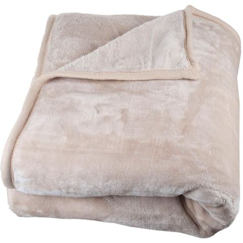 This natural oil helps preserve the wool fibers. Lavish Home Solid Soft Heavy Thick Plush Mink Blanket ...