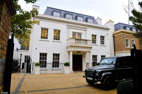 Londons Cut Price Mansions How A Series Of Super Prime Houses Are