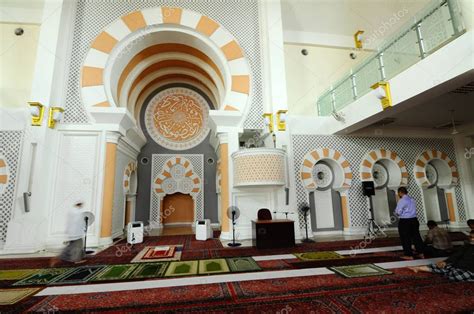 It was delivered less than 20mins. Architectural Detail Interior Masjid Jamek Sultan Abdul ...