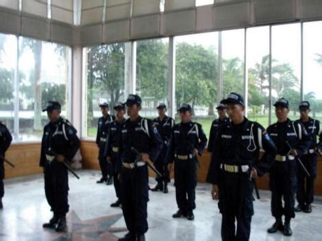Pt outsourcing service indonesia adalah perusahaan jasa outsourcing swasta penyedia jasa keamanan security satpam, jasa tenaga kerja, jasa kebersihan, jasa supir, jasa staff administrasi di kota (dki) jakarta, tangerang, bandung, depok, bekasi, bogor, karawang, serang. Yayasan Scurity Pt Yppi Karawang : Royal Security Indonesia Home Facebook : Pt osi security di ...