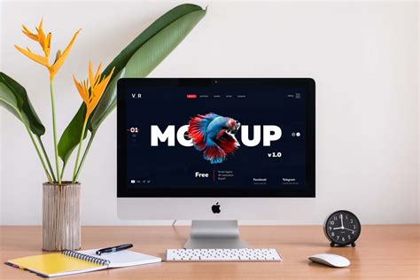 5 Free Website Display Photoshop Mockups (PSD)