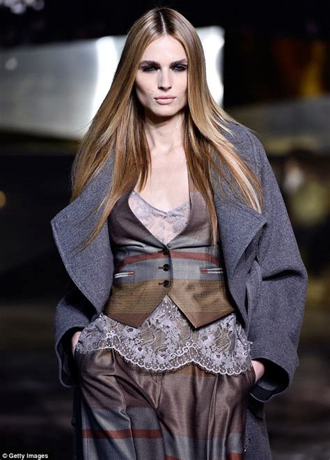 Transgender Model Andreja Peji Flaunts Figure In Lingerie Instagram Photo Daily Mail Online
