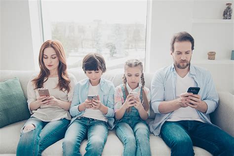 How Screen Time Affects The Parent Child Relationship Margaret Mary