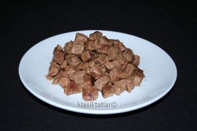 1 kg kuşbaşı dana eti (pançeta). dana eti kavurma tarifi - KLASİK TATLAR