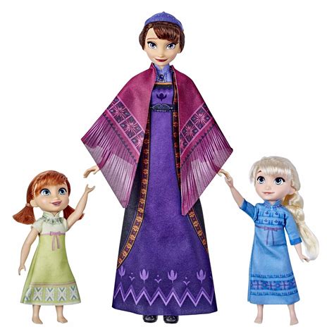 Disney S Frozen 2 Singing Queen Iduna Lullaby Set With Elsa And Anna Dolls