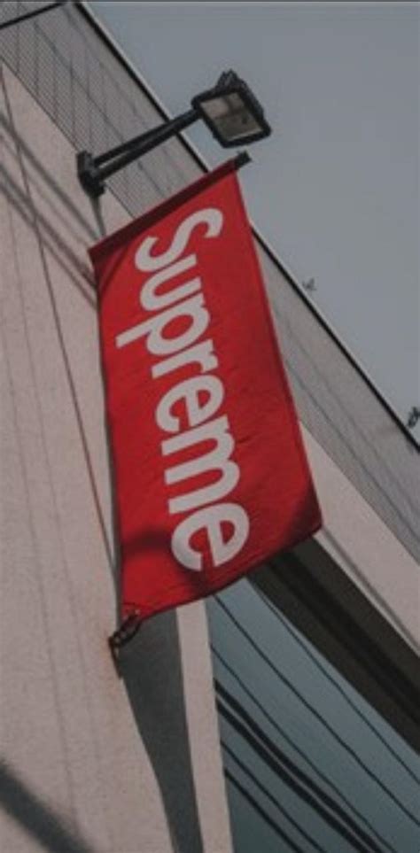 Supreme Store Wallpaper By Youngpicasso Download On Zedge 1c50