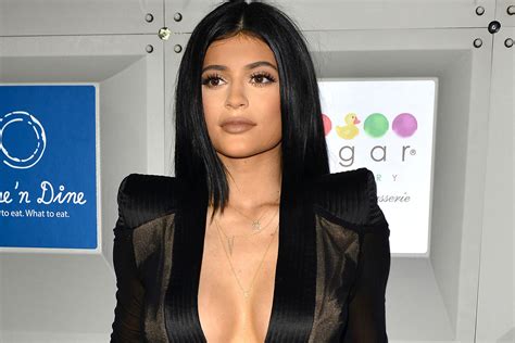Kylie Jenner Avoids Wardrobe Malfunction With Lots Of Duct Tape Kylie
