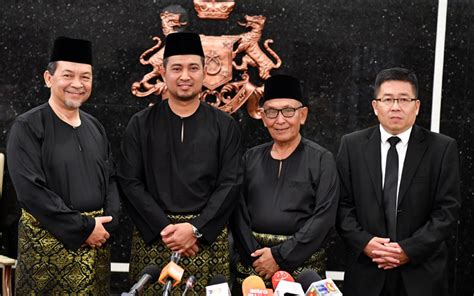 Sahruddin bin jamal (born 26 may 1975) is a malaysian politician who has served as chairman of the malaysian pineapple industry board (mpib). There is no 'Team Muhyiddin' in my new exco, says new ...