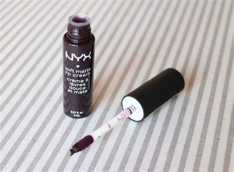 I can see why other people like it, but i just don't. NYX Soft Matte Lip Cream - Transylvania | MaquiLab