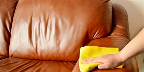 The Best Way To Clean Your Leather Couch According To A Pro Cleaning