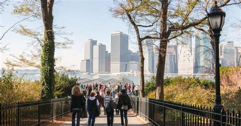 Brooklyn Heights Promenade Attractions In Brooklyn Ny Nyc Tourism