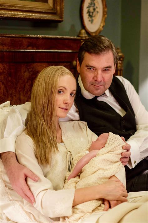 "Downton Abbey" - Anna, Bates and their baby | Downton abbey, Downton