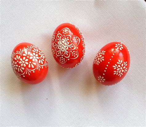 Set Of 3 Red Hand Decorated Colours Painted Chicken Easter Egg