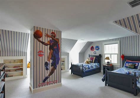 The sleeper sofa allows for easy conversion of another bed for sleepovers. 20 Sporty Bedroom Ideas With Basketball Theme | Home ...