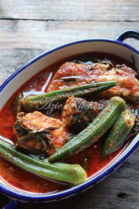 Jadi kalau ikan kerisi besar macam ni, sedap digoreng dan dimasak kicap atau dimasak tauchu. Asam Pedas Ikan Pari - Azie Kitchen