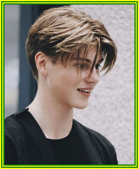 How to style an eboy haircut 113 reference of curtain Hairstyle Men styling in 2020 ...