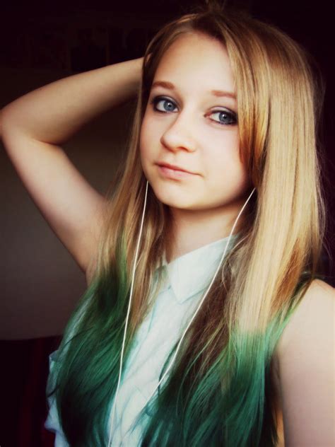 really pretty green blue dip dye hair emerald green hair dyed hair