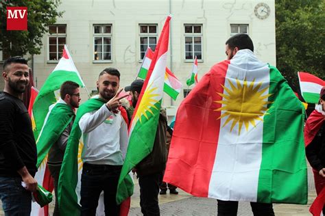 Kurden demonstrieren für ein „freies Kurdistan“