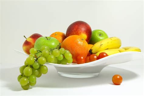 Fruit In A Fruit Bowl Stock Image Image Of Fruit Abundance 50949647