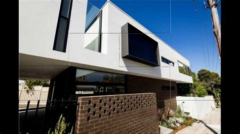 There's a formal living room with a peaked ceiling the home was built in the early 1990s. Triangle Shaped Residence On Small Lot in Australia Mount Lawley House - YouTube