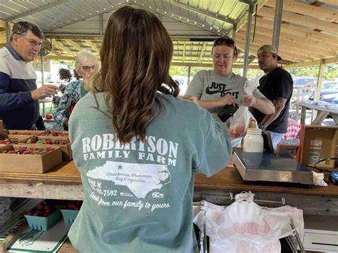 Farm store | In the Field