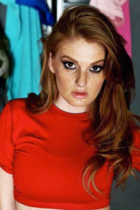 Faye Reagan Pretty Redhead Redhead Girl Eye Color Hair Color Faye Valentine Reagan