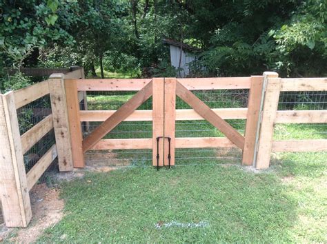 Horse Board Double Gate Paddock Horse Board Pasture Fence Designs
