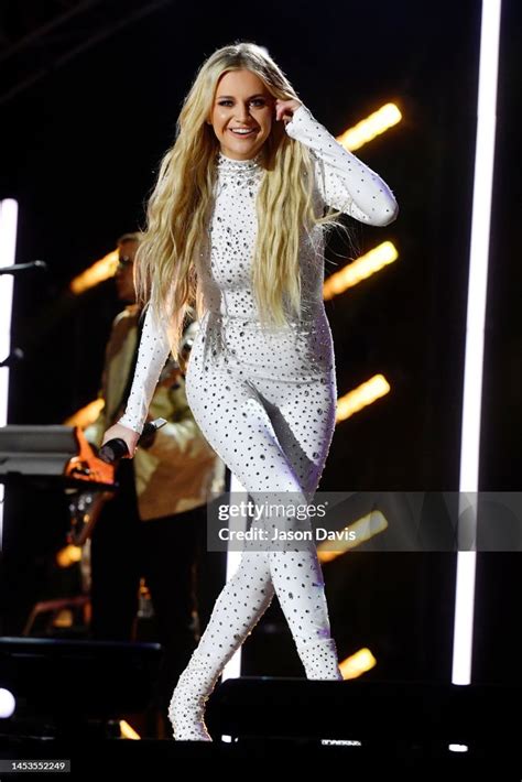 Kelsea Ballerini Performs During New Years Eve Live Nashvilles Big News Photo Getty Images