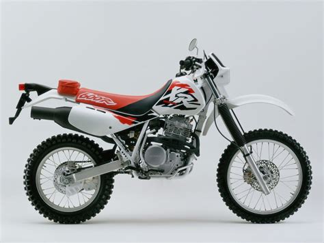 Specs, reviews, parts & accessories, pricing, motorbike photos, videos and discussion. Yamaha RT 180: pics, specs and list of seriess by year ...