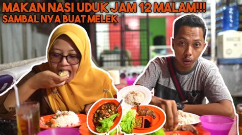 Ibu kota sulawesi tengah ini sendiri memiliki beragam makanan tradisional dengan cita rasa khas yang digemari para pelancong. REVIEW MAKANAN #6 | MAKAN NASIK UDUK NGAPAK TENGAH MALAM ...