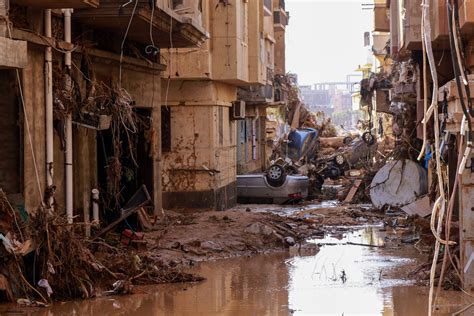 queda de represas agravou tragédia na líbia 10 mil estão desaparecidos