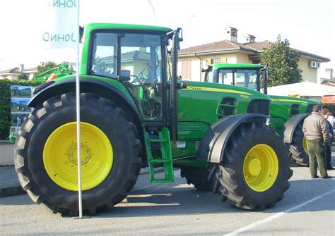 Filejohn Deere Tractors