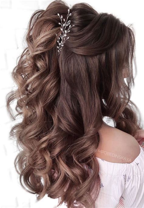 35 Half Up Half Down Wedding Hairstyles 2023 Roses And Rings