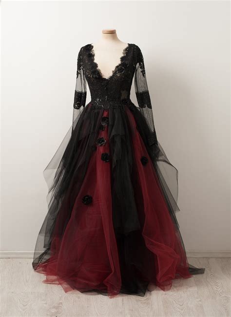 Goth Fondant Prom Dresses Long With Sleeves Gothic Wedding Dress
