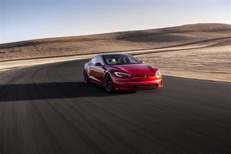 Tesla Model S la più potente elettrica mai realizzata InElettrico