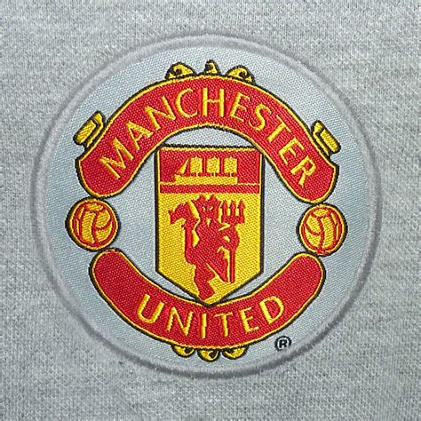 Squads from mohamed omari 96650112. Manchester United FC Herren Polo-Shirt mit Wappen - Rot ...