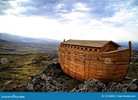 Noah S Ark Overview Noahs Ark Bible History Bible Evidence