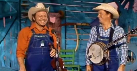 Yall Come Watch Roy Clark Playing ‘dueling Banjos — Grandpa Jones And