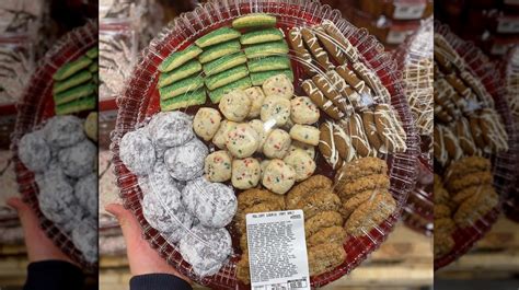 You'll make a few fresh meals, and a few freezer meal packs to cook later. Costco's massive Christmas cookie tray is turning heads