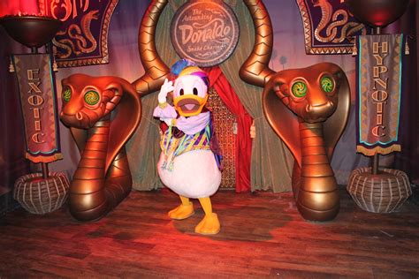 Unofficial Disney Character Hunting Guide: Magic Kingdom Characters
