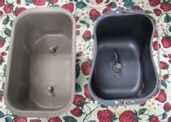 Great bread machine, makes conventional sized 2lb loaf. Bread Machine Digest » Zojirushi BB-CEC20 Bread Maker Review