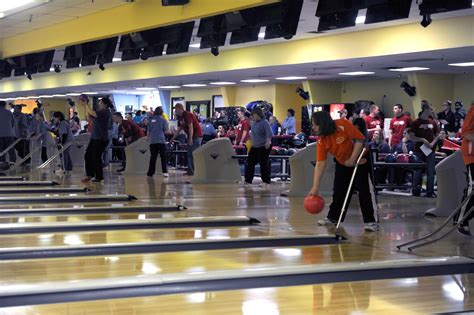 Special Olympics Bowling Annual Jber Event Brings Alaskans Together