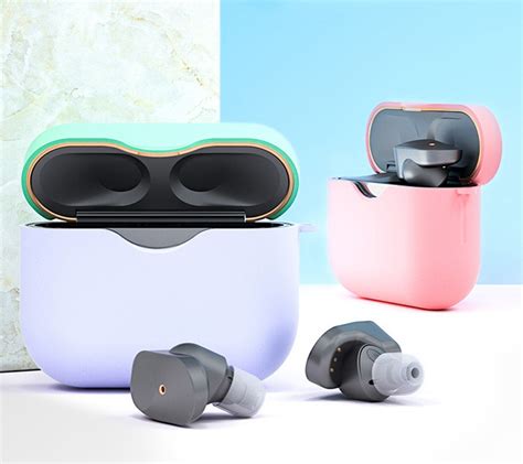 This feature allows you to talk to someone while the earbuds are still in place and is triggered when you start talking. Sony WF-1000XM3 Silicone Protective Case - Earspan
