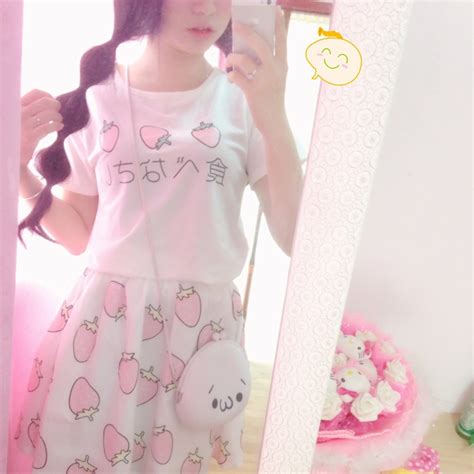 2016 Summer Japanese Harajuku Eggs Strawberry Printed Kawaii T Shirt