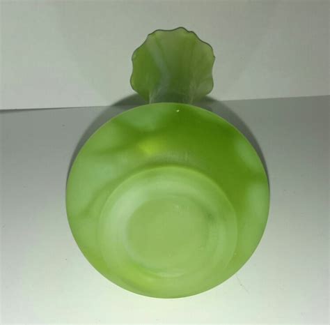 Green Glass Vase Made In Japan Collectors Weekly