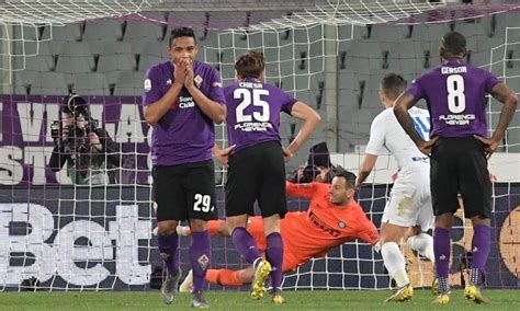 La fiorentina raggiunge i nerazzurri all'undicesimo minuto di recupero grazie a un calcio di rigore due punti di distacco dal milan (quarto) con l'inter che andrà a giocare a cagliari nell'anticipo della. Fiorentina-Inter, le pagelle di CM: Politano fa l'Icardi ...