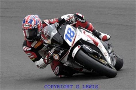 Craig jones was an english motorcycle racer. Motorcycle Racing Online - A personal tribute to ...
