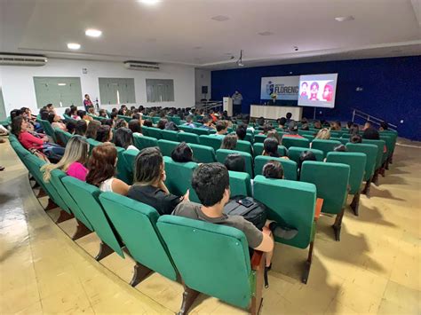 Certa Clinica Realizou Uma Pesquisa Acerca Do Historico De Cirurgias