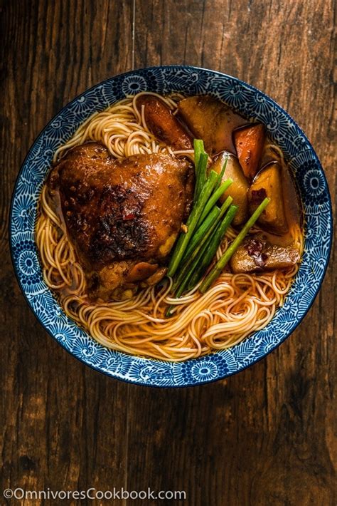 Spicy Chicken Noodle Soup 黄焖鸡面 Omnivores Cookbook