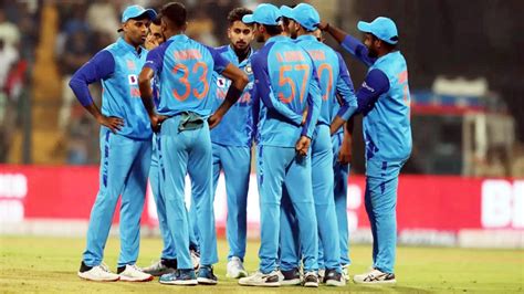 Team India Sri Lanka 1st T20 Match Hardik Pandya Yuzvendra Chahal Flop